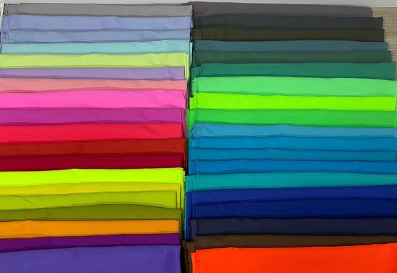 Waterdicht Perzikleer Fluweel Strandbroek Stof Voor Luxe High Performance Strandkleding